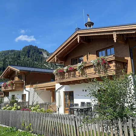 Hochalmbahnen Chalets Rauris 1-04, Maislaufeldweg 1D Buitenkant foto